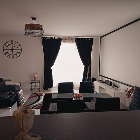 Duplex Proche Disney Avec Ecran Cinema Chessy  Exterior photo