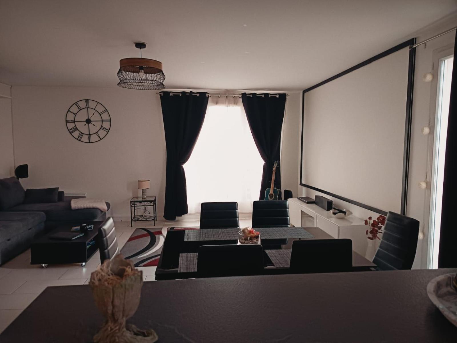 Duplex Proche Disney Avec Ecran Cinema Chessy  Exterior photo